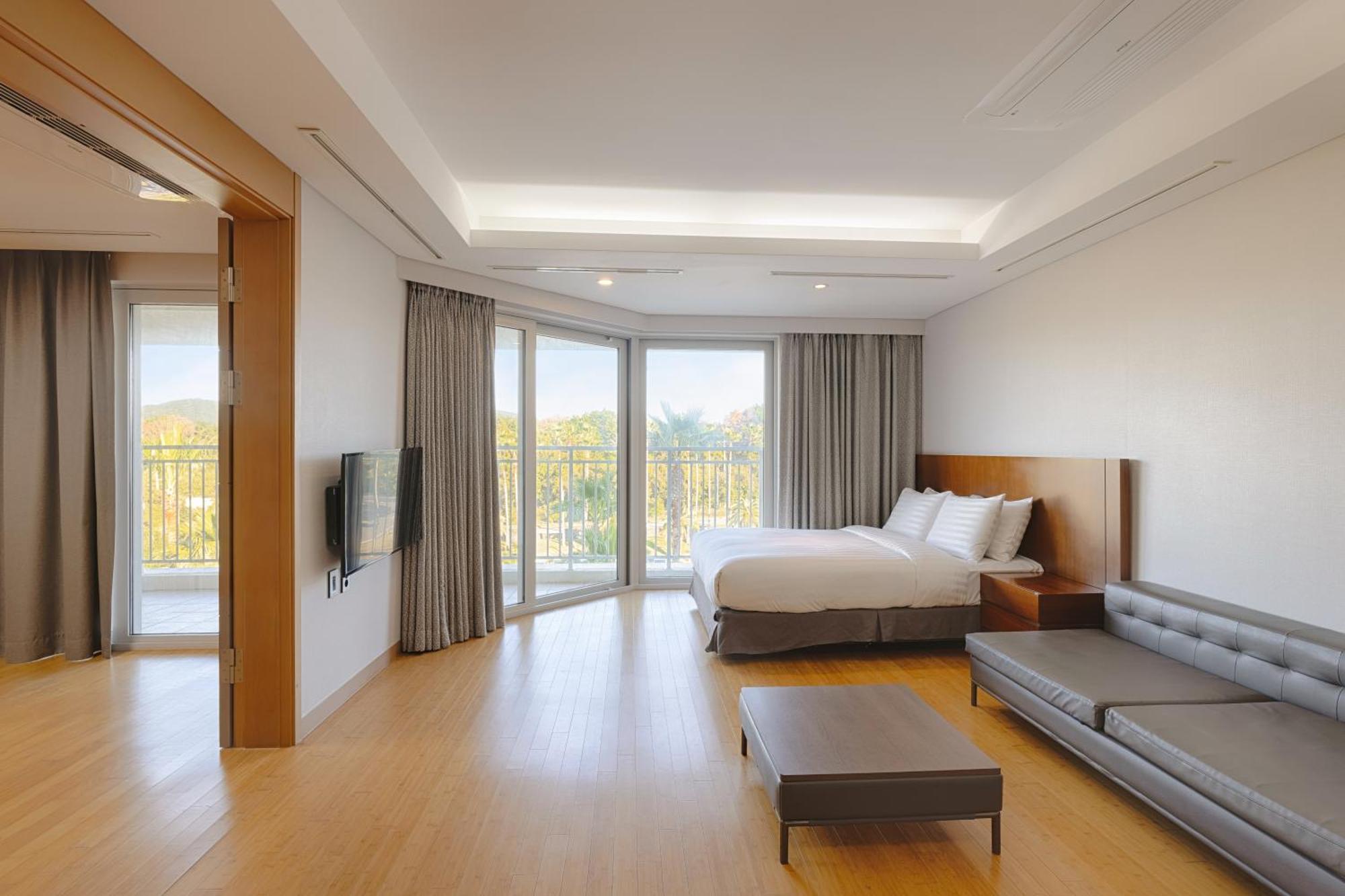 Hotel Sono Calm Jeju Seogwipo Exterior foto